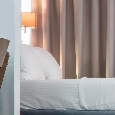Aparthotel My Place *